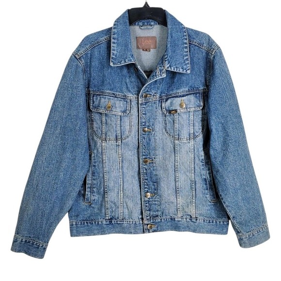 Lee Wrangler Trucker Denim Jacket Mens M Blue Faded Distressed LM45128 Fits L - Picture 4 of 12